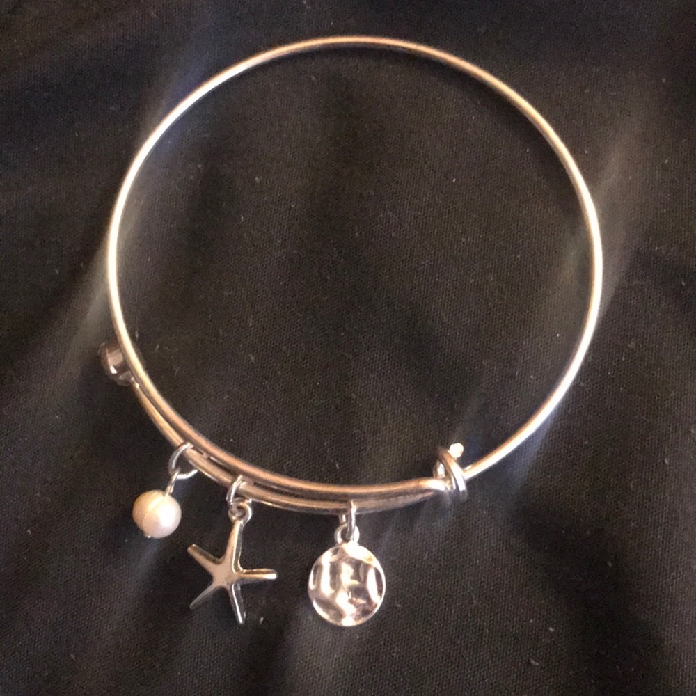 2for$10 ✨ starfish bracelet